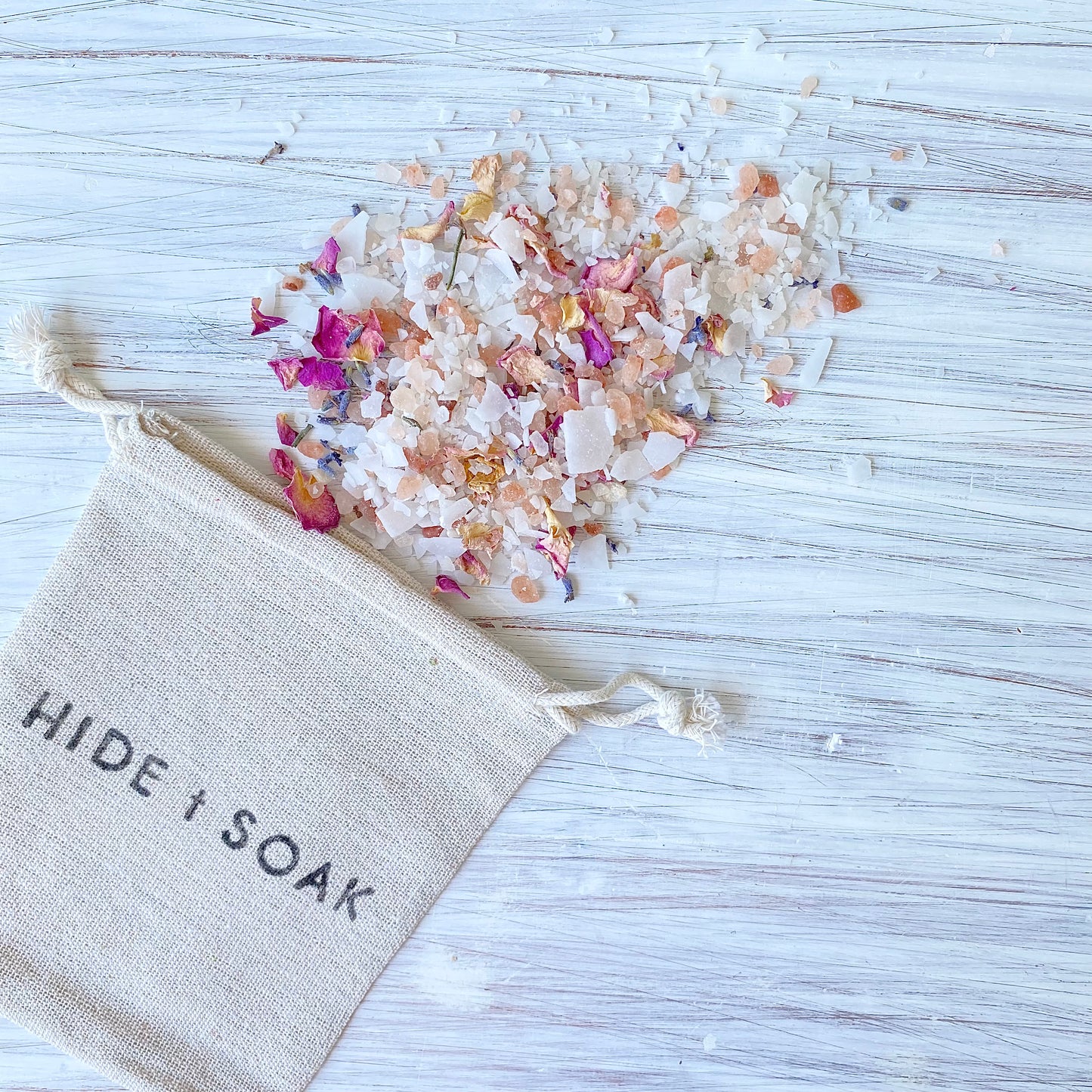 Hide + Soak Bath Bag Small